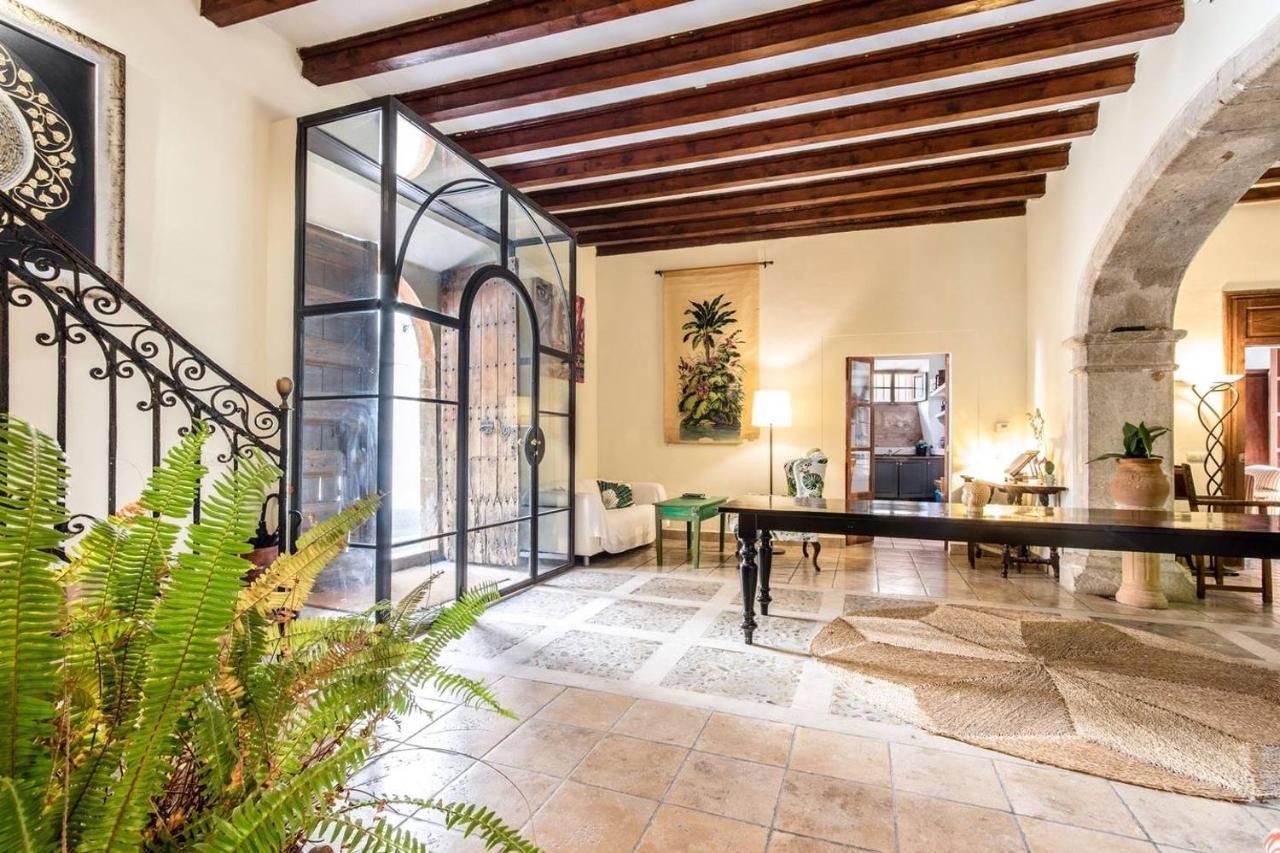 Fressa In A Manor House With Pool & Garden Apartment